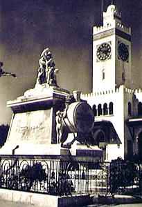 Oran- Gare- Monument aux morts- 05